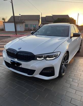 BMW 320i 2.0 16V TURBO GASOLINA M SPORT AUTOMÁTICO